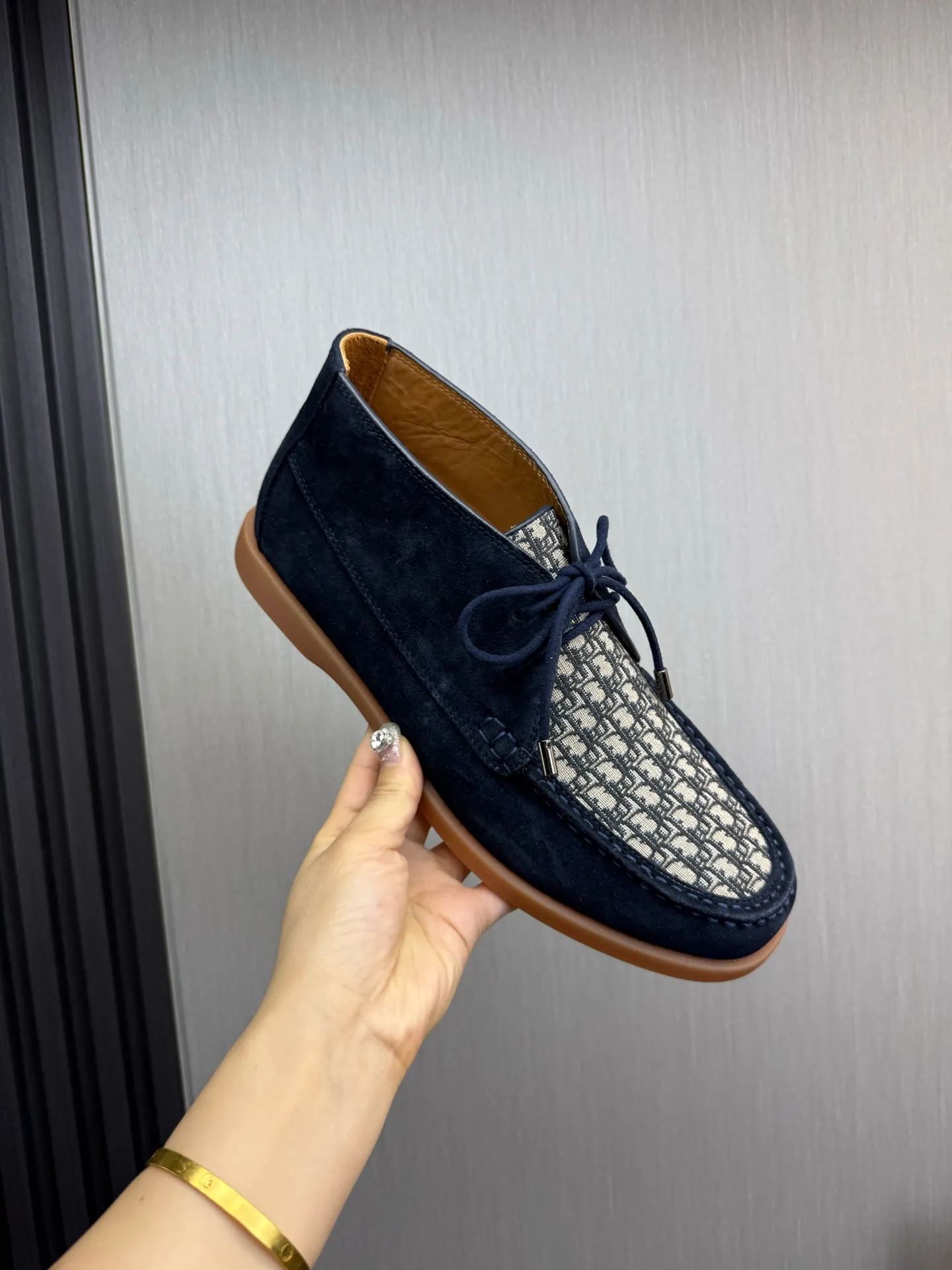 Factory price 620💰 [Dior] Men’s official website na hot sale🔥Imported cowhide + cowhide lining. Original rubber wear-resistant outsole. High quality shipment ⬆️Code number 38-44, (45 customized)